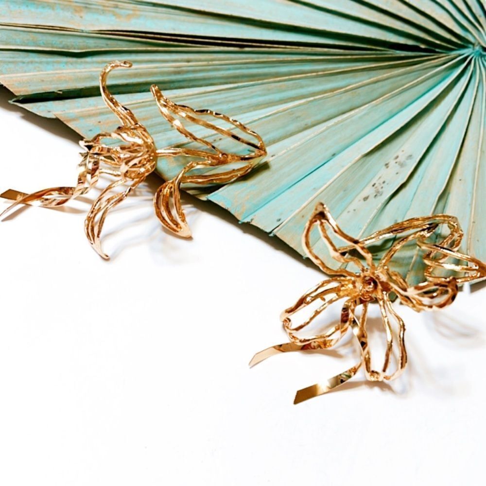 Zara gold flower dangle earrings #643 - Picture 4 of 8